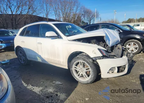 2015 Audi Q5 Premium Plus z USA, uszkodzony, nr VIN WA1LFAFP2FA090075